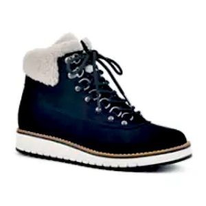 White Mountain Cliffs Cozie Lace Up Hiker Boots